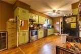 211 E Elm - Photo 9
