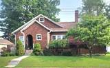323 Ross Street - Photo 1