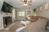 870 Walnut Street - Photo 7
