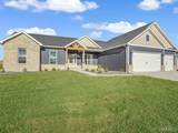 484 Hayden Drive - Photo 3