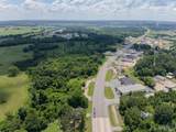 1604, 1660 Highway 63 - Photo 12