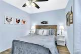 2961 Vineyards Parkway - Photo 17