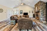 6009 Rolling Hills Lane - Photo 12