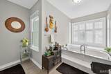 1033 Wilton Royal Drive - Photo 15