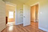 500 Benton Street - Photo 18