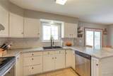 912 Oakridge Drive - Photo 18