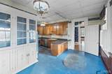 305 Hanover Street - Photo 17