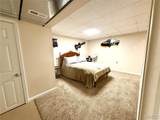 6207 Iriquois Drive - Photo 33