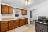 1301 Gladys Street - Photo 9
