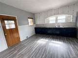 212 W Helen Ave - Photo 4