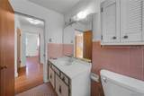 1102 Vine Street - Photo 15