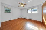 1102 Vine Street - Photo 16