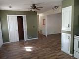 339 Castor Street - Photo 14