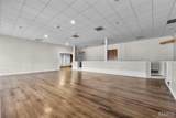 205 Plaza Way - Photo 8
