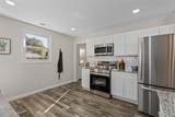 563 Sarah Street - Photo 16