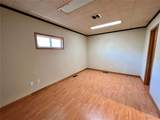 106 Chestnut Street - Photo 13