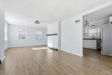 1915 Muren Boulevard - Photo 13