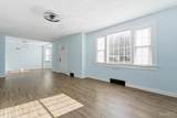1915 Muren Boulevard - Photo 14