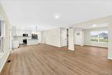 421 Chamberlain - Photo 4