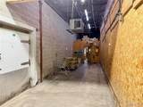 881 Walnut Street - Photo 16