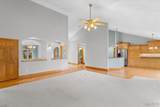 620 Springhill Court - Photo 11