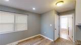 1011 Main Street - Photo 12