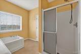 2212 Hunters Point Drive - Photo 14