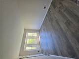 1428 Surrey Lane - Photo 6