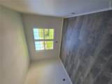 1428 Surrey Lane - Photo 9