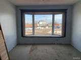 325 Iris Court - Photo 19