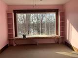 325 Iris Court - Photo 26