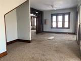 325 Iris Court - Photo 8