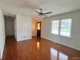 2005 Louise Avenue - Photo 4