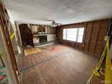 105 Circle Drive - Photo 7