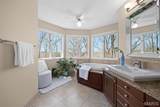 9 Hunters Point - Photo 36