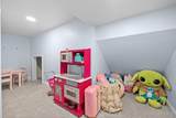 9 Hunters Point - Photo 55
