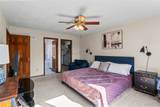 6589 Oak Hill Manor - Photo 36
