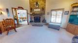 1015 Oak Street - Photo 17