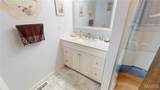 1015 Oak Street - Photo 34