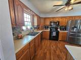 806 Windy Way - Photo 15