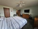 806 Windy Way - Photo 36