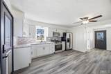 320 Oak Street - Photo 8