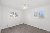 313 Saint Lawrence Drive - Photo 10