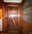 940 Hazel Place - Photo 10