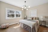 10235 Thorpe Avenue - Photo 16