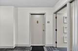 2 Delcrest Court - Photo 2