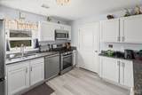 11 Richard Place - Photo 5