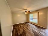 124 Saint James Lane - Photo 9