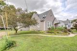 111 Barr Place - Photo 2