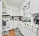 4392 Chateau De Ville Drive - Photo 13